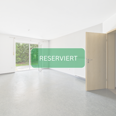 Helle 2-Zimmer-Erdgeschoss-Wohnung mit Gartenanteil und Stellplatz - 154.000€