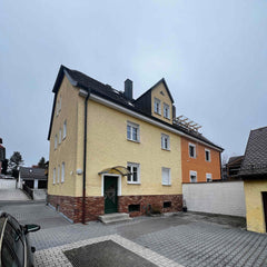 Zweifamilienhaus in beliebter, zentrumsnaher Lage in Amberg      368.000 €