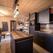 Minimalistisch, effizient und naturverbunden: Modernes Tiny House aus Holz - 339.000 Euro